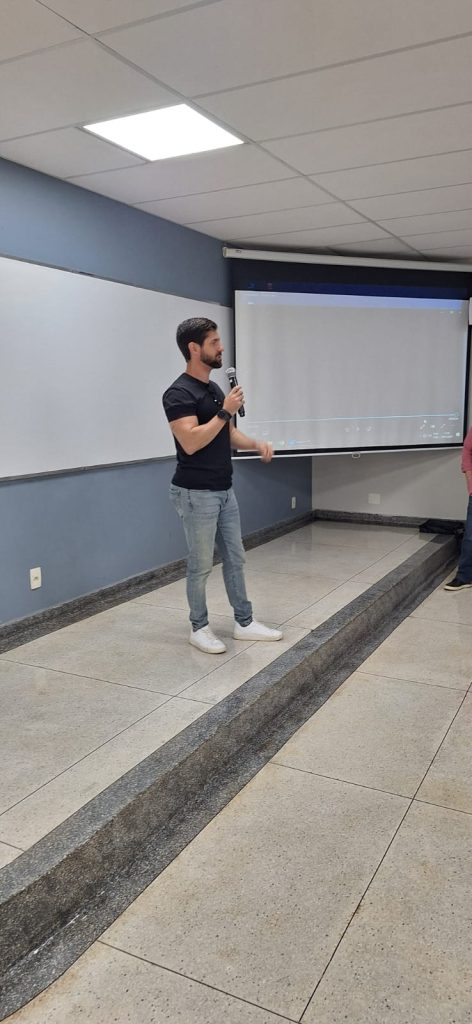 Encontro APP - Dual Mídia - FACAMP: Recorde de Público e Conexões de Sucesso!