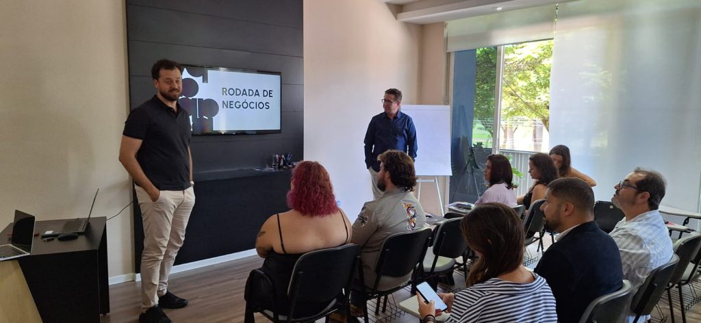 Registro de Marcas e Mídias Programáticas: O Futuro da Publicidade em Foco no Encontro APP de Abril